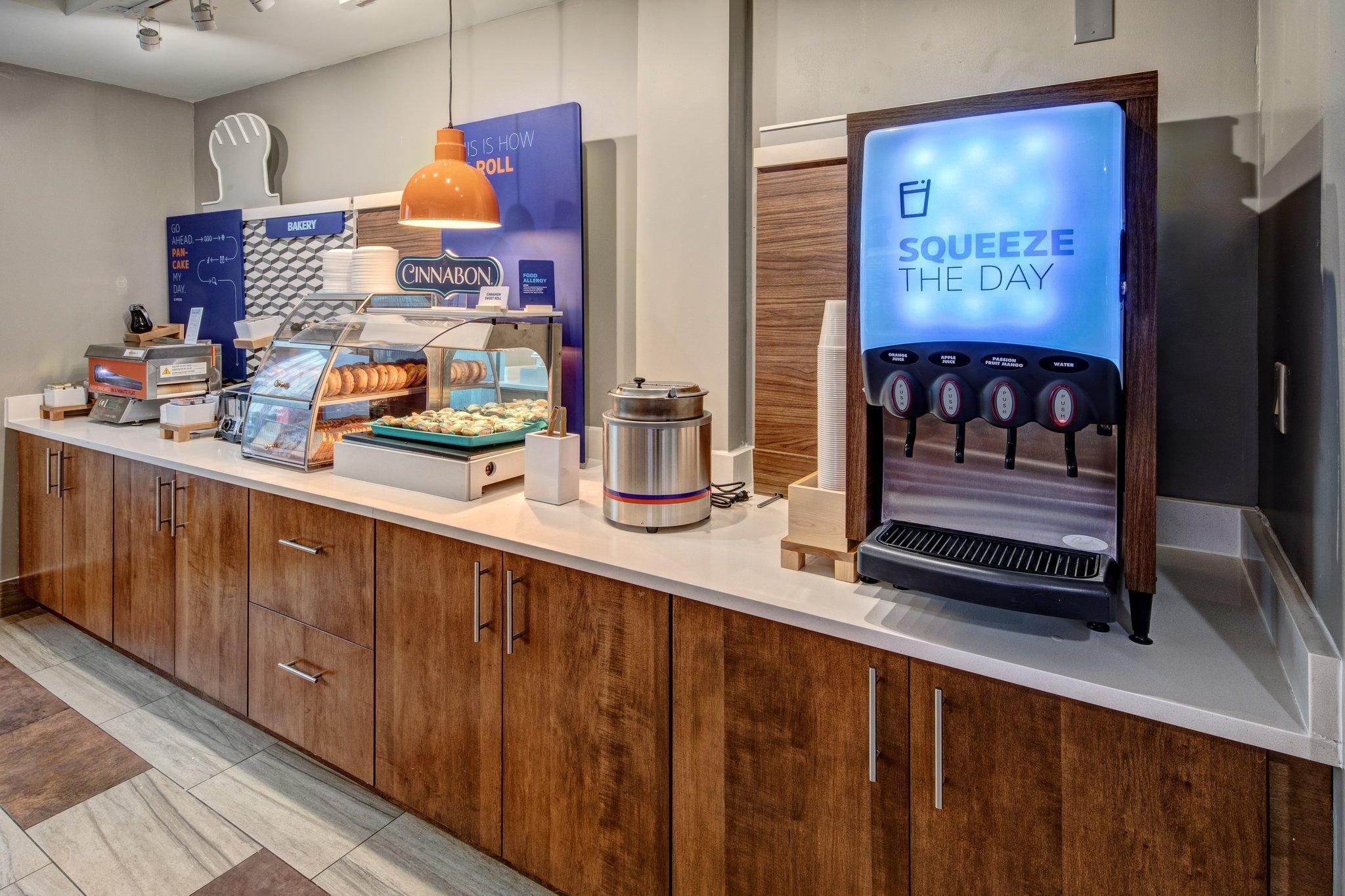 Holiday Inn Express Hotel & Suites Memphis Southwind By Ihg Buitenkant foto