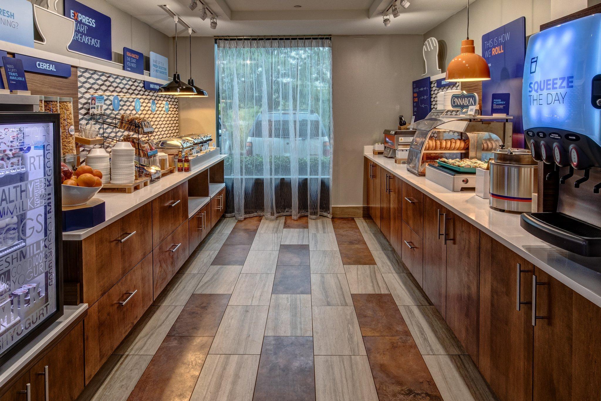 Holiday Inn Express Hotel & Suites Memphis Southwind By Ihg Buitenkant foto