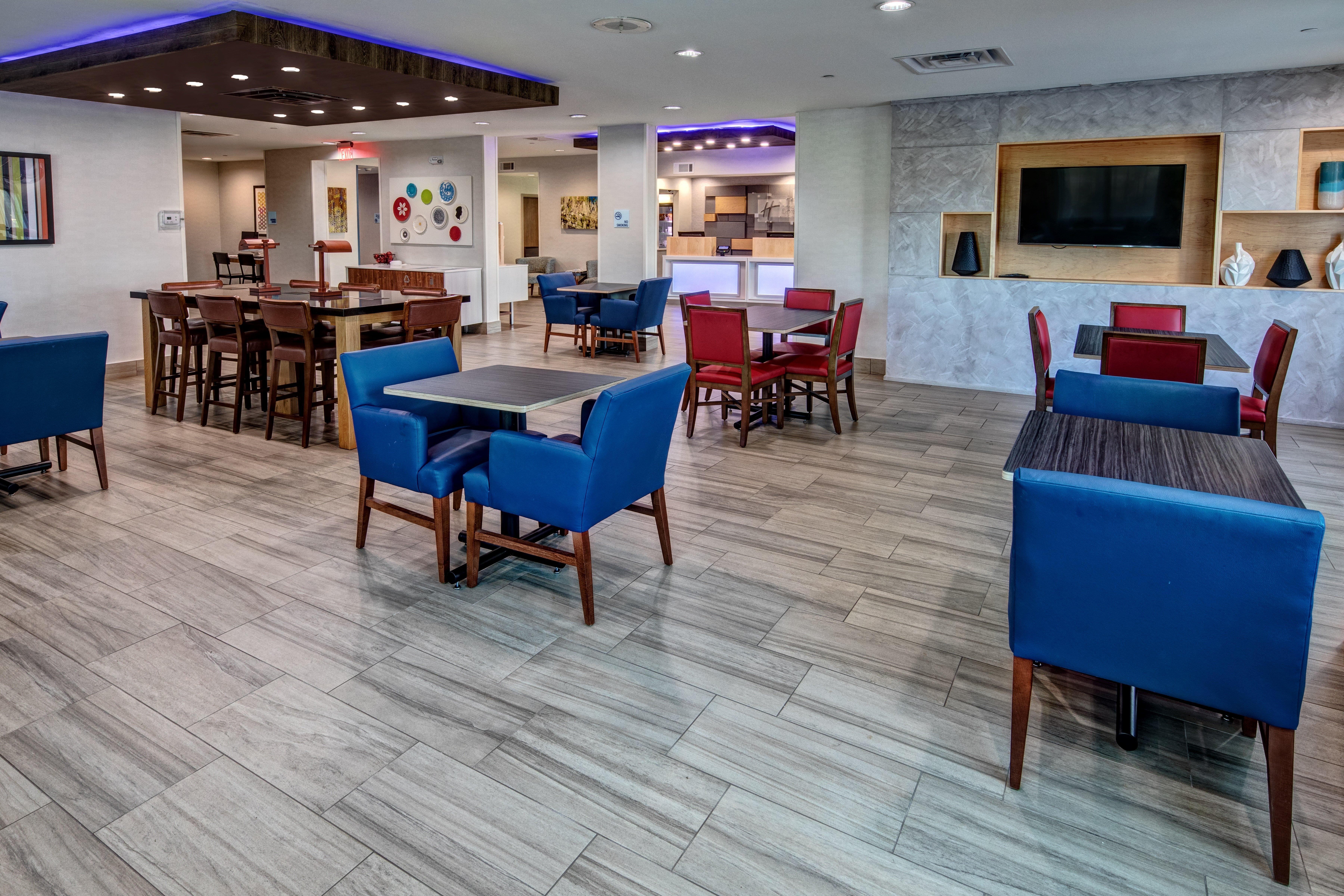Holiday Inn Express Hotel & Suites Memphis Southwind By Ihg Buitenkant foto