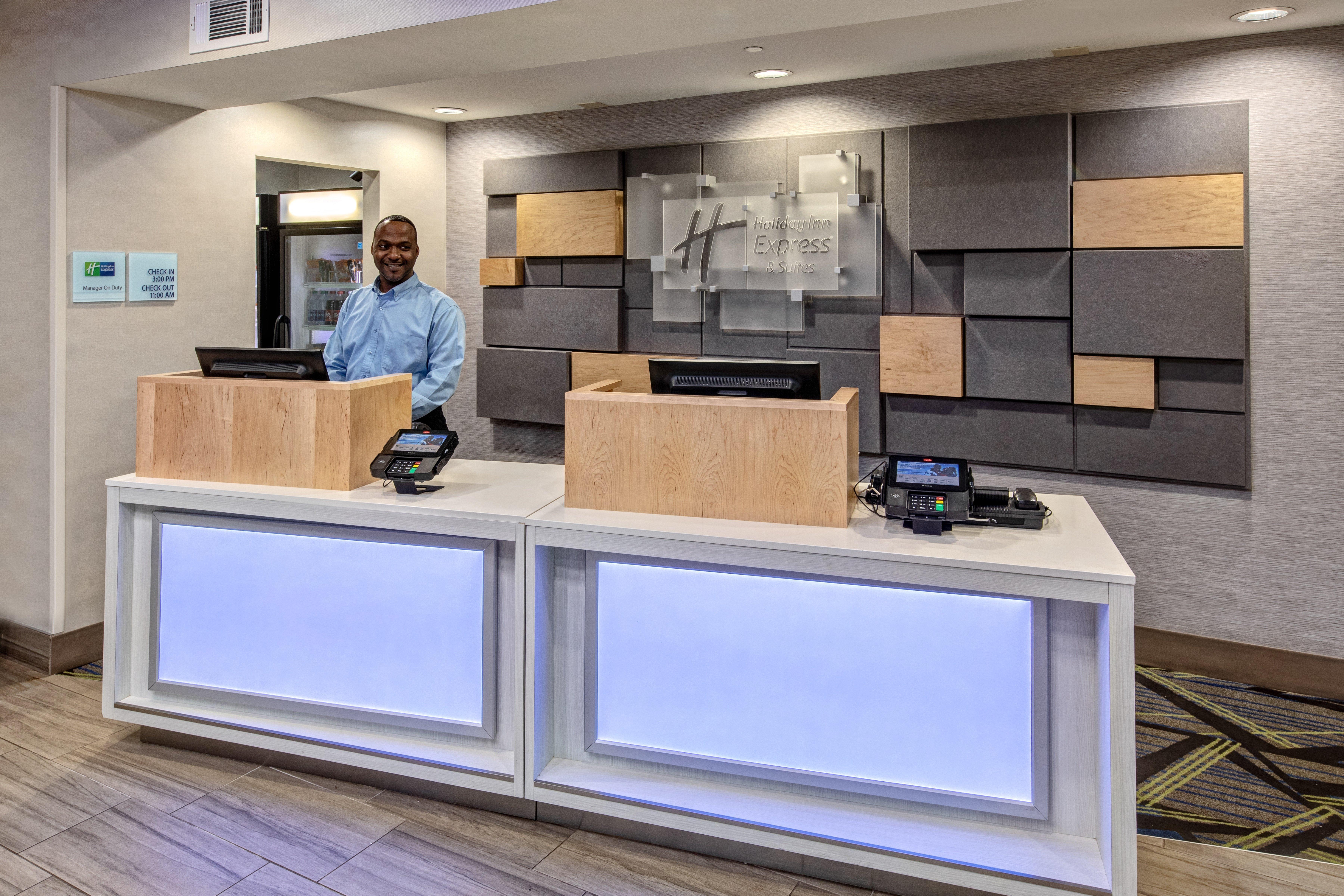 Holiday Inn Express Hotel & Suites Memphis Southwind By Ihg Buitenkant foto
